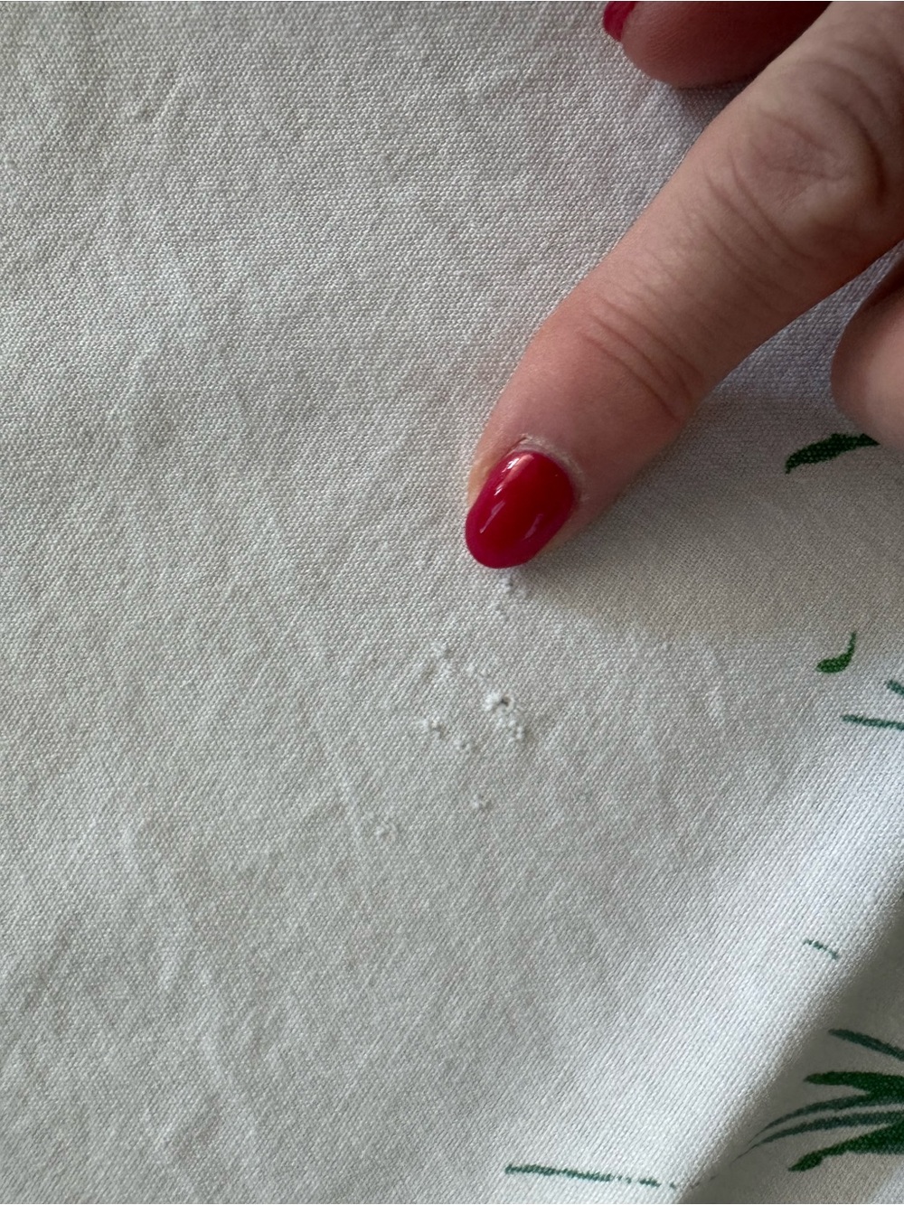 Vintage 1950’s Simtex Tablecloth Pine Cone Evergreen MCM 51” X 46” Tagged - Picture 7 of 11